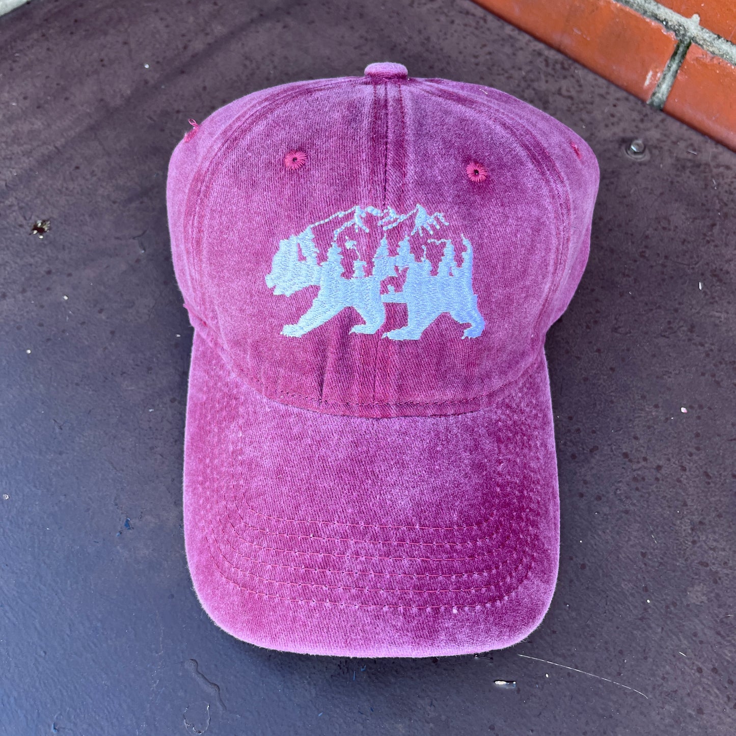 BEAR & MOUNTAIN SCENE BASEBALL DAD HAT