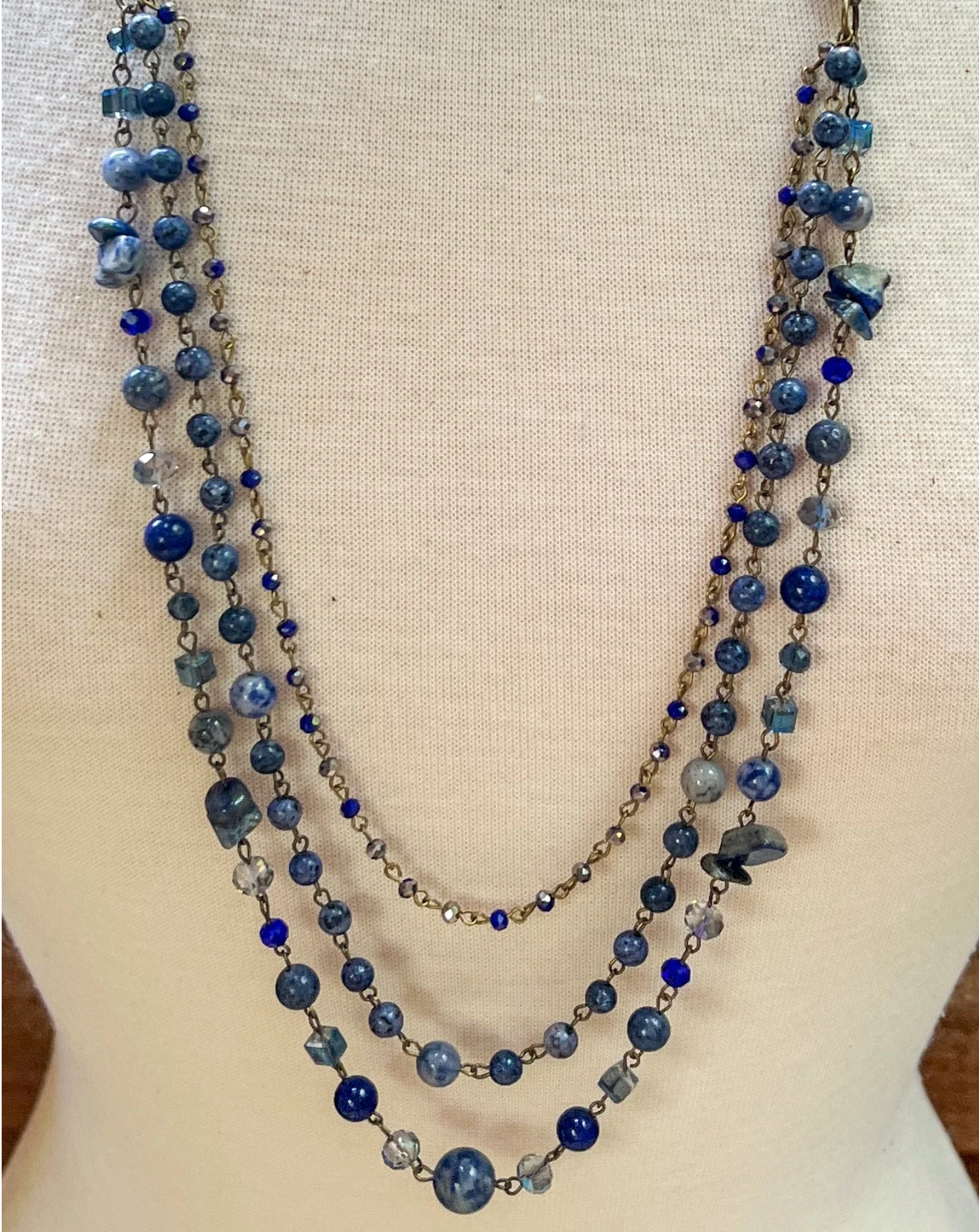 HANDCRAFTED BLUE STONE & GLASS BEADED NECKLACE - WEAR 5 DIFFERENT WAYS